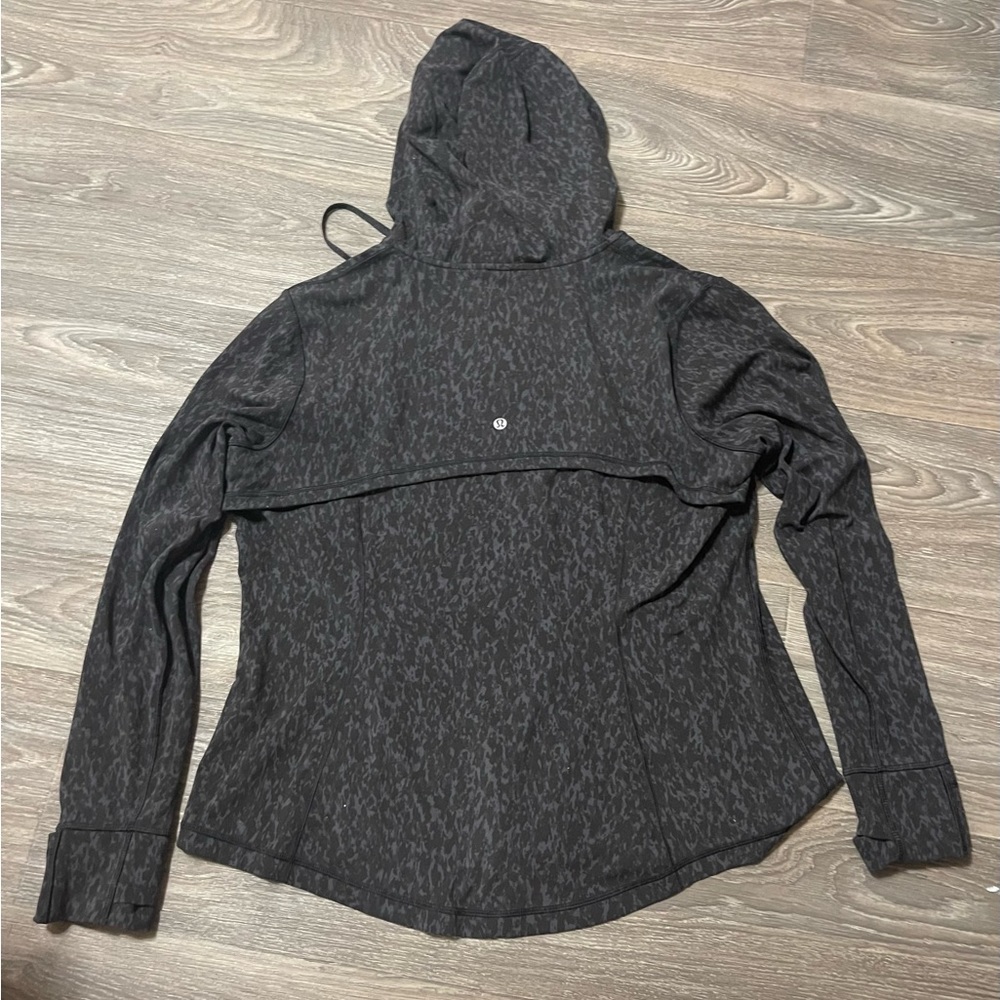 Lululemon Hooded define jacket size 20